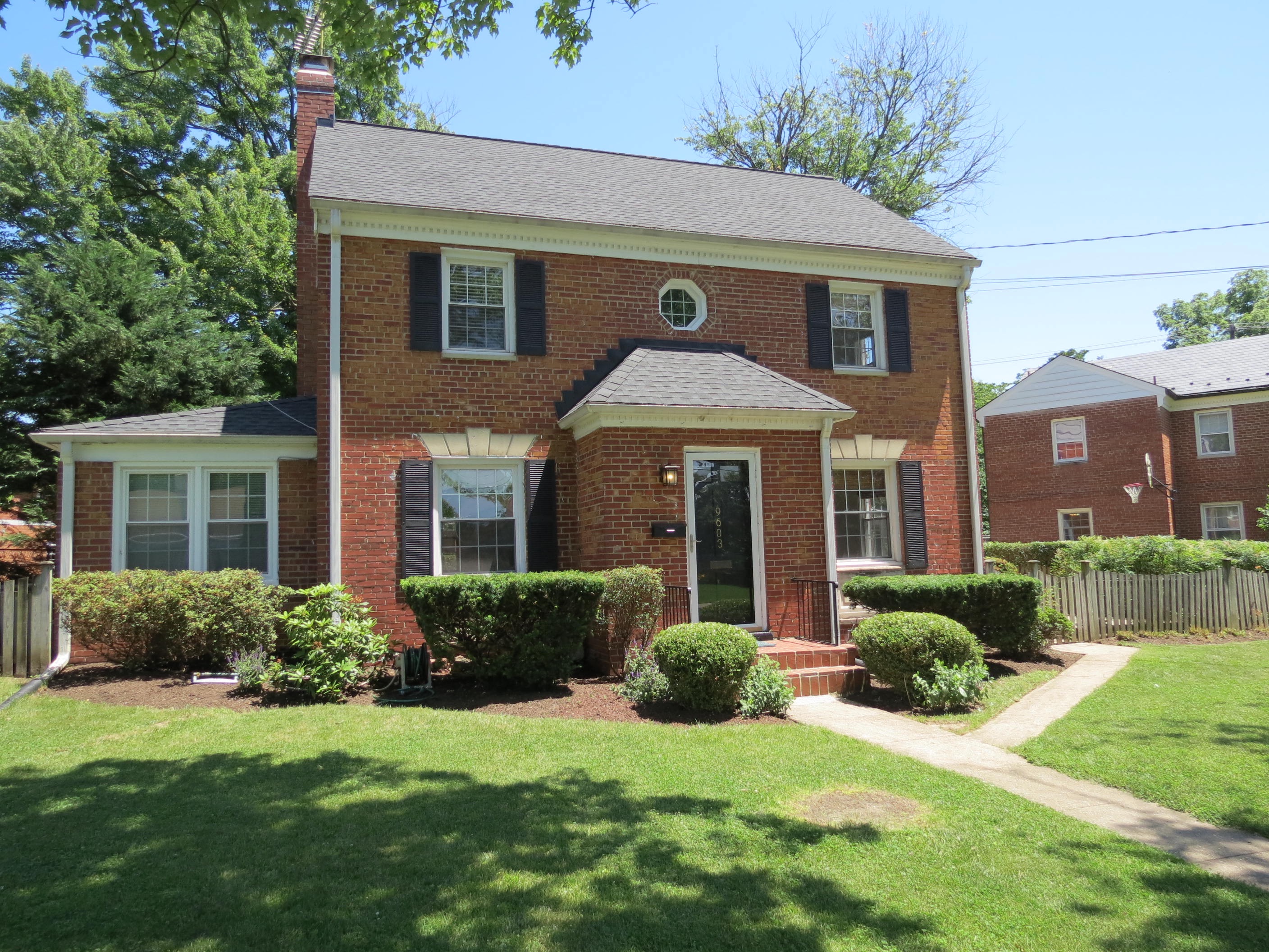 Property main image